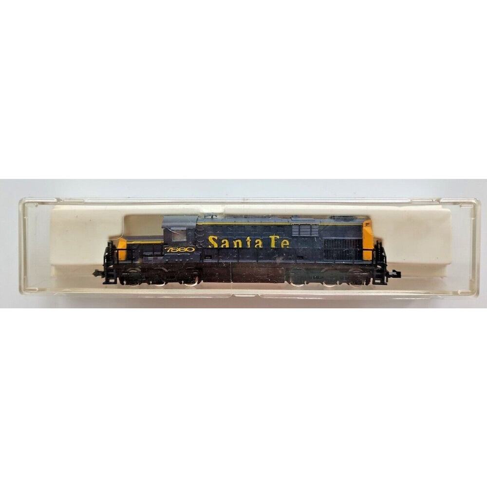 ALCO N scale Engine Locomotive 7560 Santa Fe Railroad U103-22